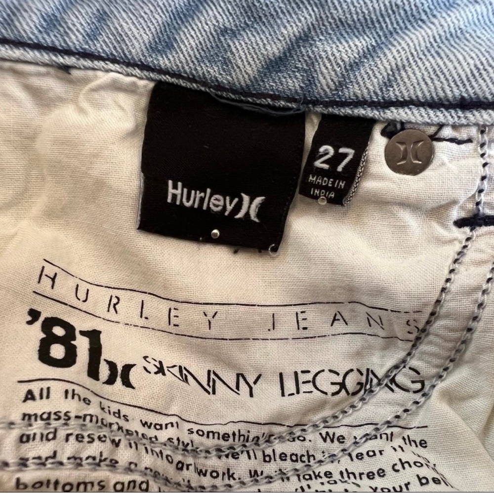 Hurley’s Women Light Blue Mini Denim Shorts - Picture 5 of 6